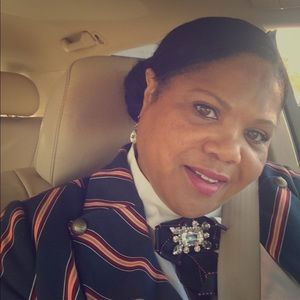 Meet your Posher, Sherry